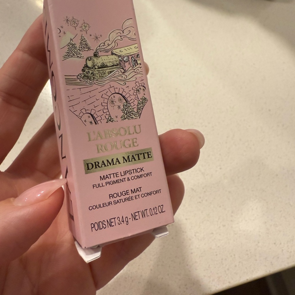 L'Absolu Rouge Drama Matte Lipstick - Pink